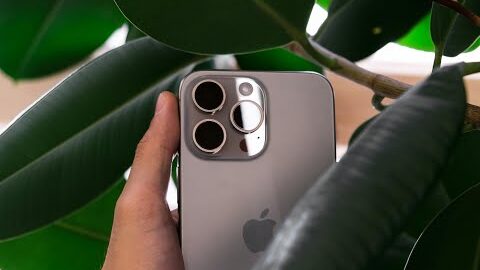 Smartphone Reviews and Comparisons