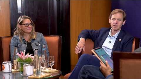 Democratically enabled “Reviews” guide you to the right software: the story of G2 & Godard Abel