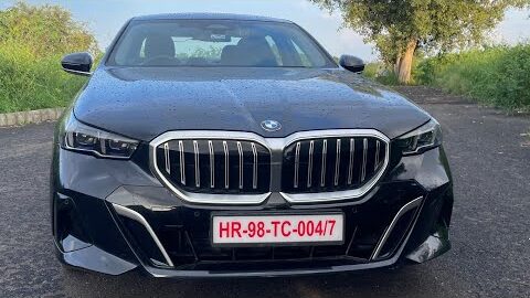 BMW 5 Series 530Li Long Wheelbase Walkaround Review 2025