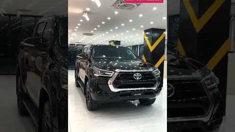 🔥 Gari Ko Ceramic Coating Karwana Hai? SehgalMotors.pk Pe Har Service Milegi! 🚗✨