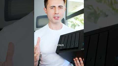 Every household needs this – Synology DS1522+