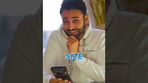 BIGGEST vs SMALLEST smartphone!