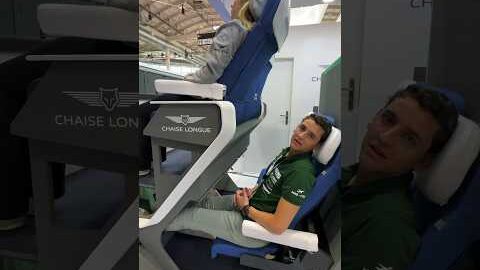 Double Decker Airplane Seat – Future Economy Class?