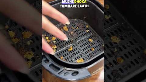 Viral air fryer cleaning hack #foodshorts #viralhacks