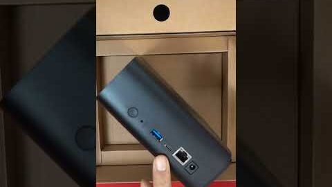Synology Beestation ⚡ 4TB in Our Hands: Quick Hands-On & Thoughts!
