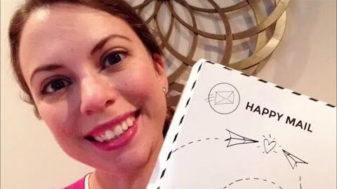 HAPPY MAIL – April 2015 Subscription Box Unboxing & Review