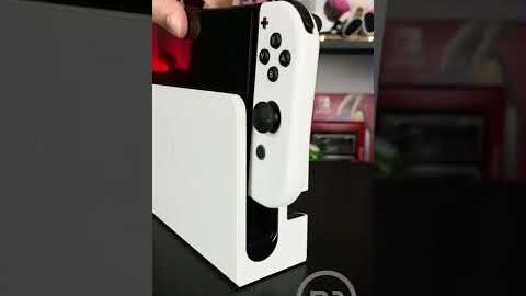 DON’T DO THIS with your Nintendo Switch OLED ⛔️ #Shorts