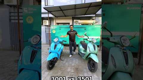 Bajaj Chetak 3001 vs 3501 Comparisons 😱कौन है best? #shorts #shortvideo #chetak #viral #fyp #viral
