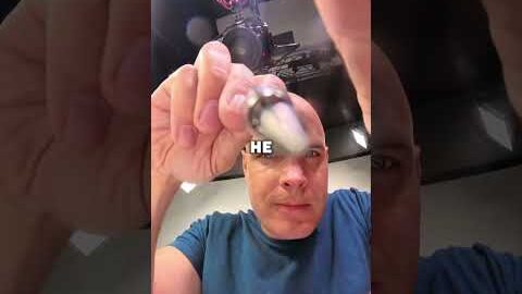 Pixel 10 Fold’s “Insane” Flaw… For the 3rd Time! 🤯 #shorts