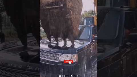 Difference between Land Rover and Range Rover #shorts #viral #youtubeshorts