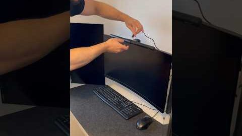Setup upgrade: Monitor light bar – Is it worth it?