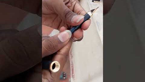 💥🤯 330rs Cartridge Pen 🖋️ Vs 50rs Cartridge Pen 🖊️…⁉️ Which One Is Best..👍 #shorts #pen #compare