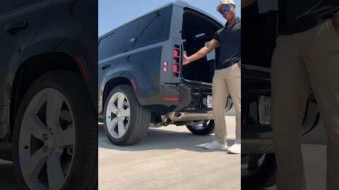 INSANE features of the NEW Land Rover Defender!!