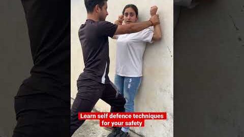 Learn self defence techniques for your safety #selfdefense #youtubeindia #shortsvideo